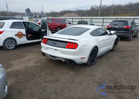 2017 Ford Mustang Gt Premium z USA, uszkodzony, nr VIN 1FA6P8CF9H5230564